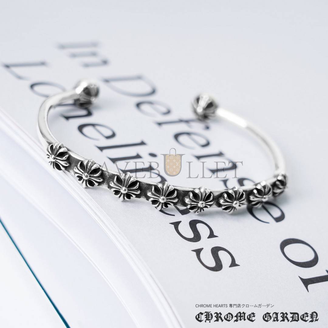 CHROME HEARTS CH PLUS SKINNY MULTI CUFF