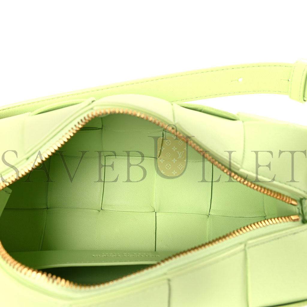 BOTTEGA VENETA LAMBSKIN MAXI INTRECCIATO SMALL BRICK CASSETTE BAG FENNEL  (23*10*10cm)