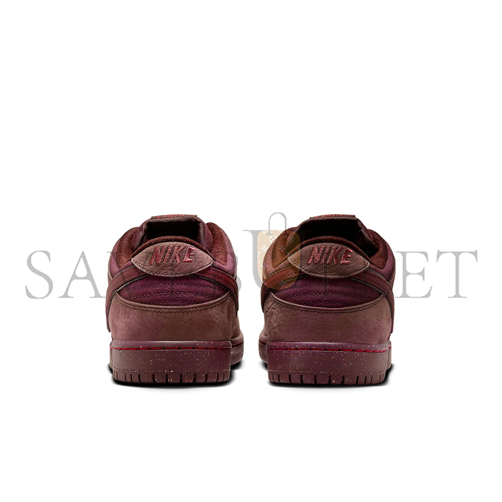 NIKE SB DUNK LOW CITY OF LOVE - BURGUNDY FN0619-600