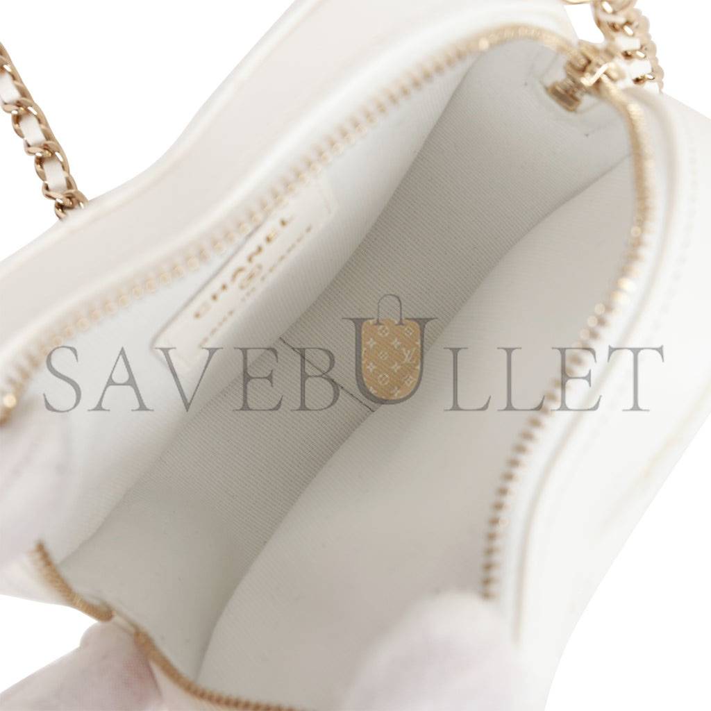 CHANEL CC IN LOVE HEART CLUTCH WITH CHAIN WHITE LAMBSKIN LIGHT GOLD HARDWARE (13*13*5cm)