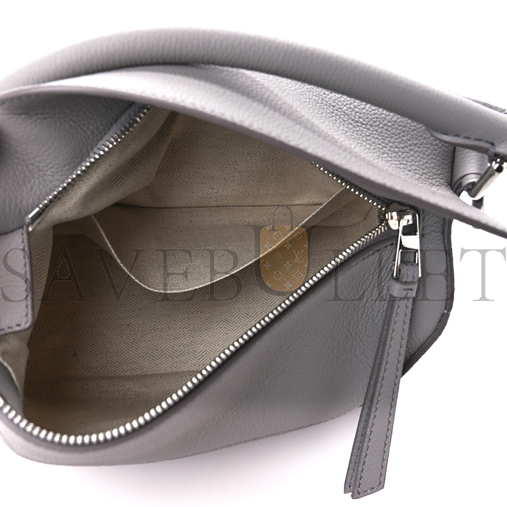 LOEWE SOFT GRAINED CALFSKIN SMALL PUZZLE EDGE BAG PEARL GREY (24*16.5*10.5cm)